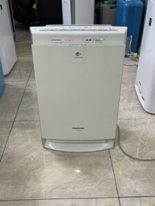 may loc khong khi tao do am 6